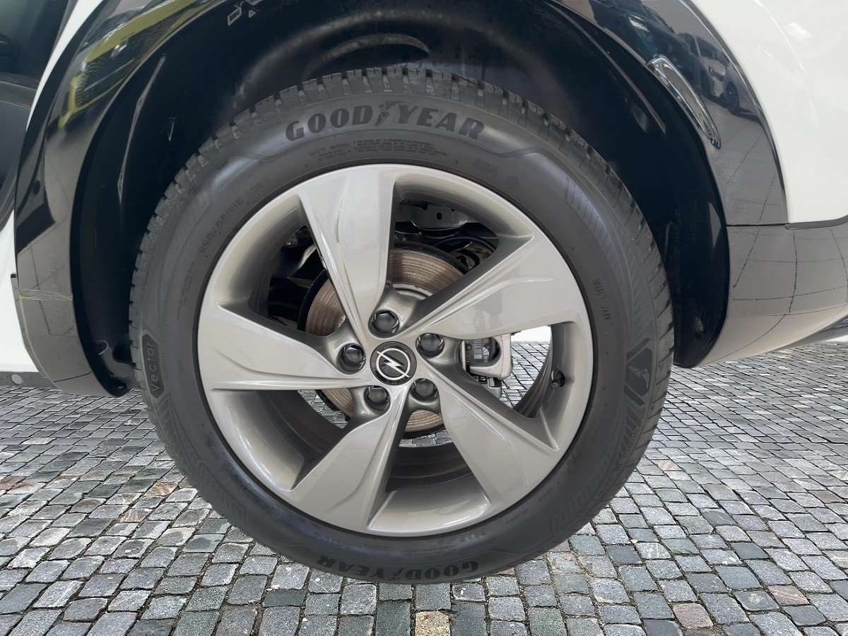 Fahrzeugbild eines Opel Grandland X