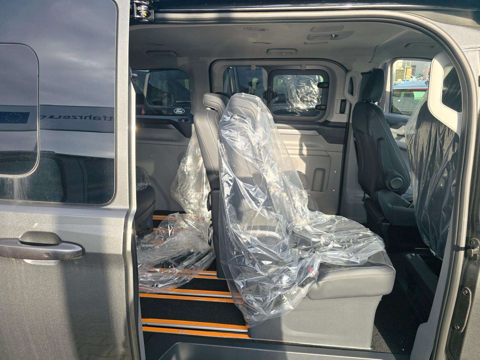 Fahrzeugbild eines Ford Tourneo Custom