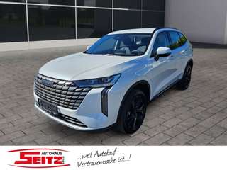 Schräge Frontansicht auf einen GWM Haval H6 , freigestellt