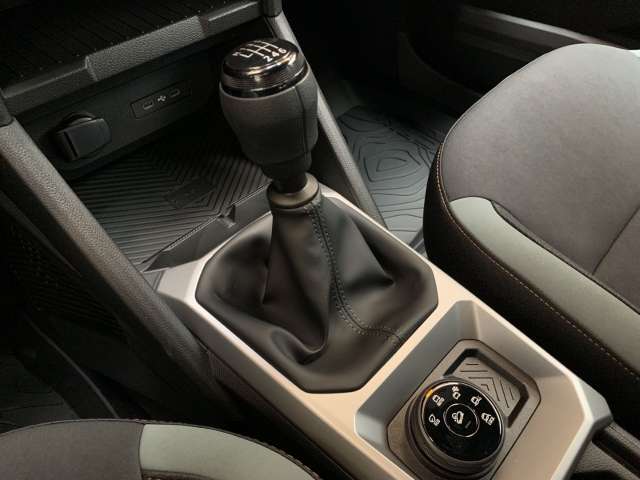 Fahrzeugbild eines Dacia Duster