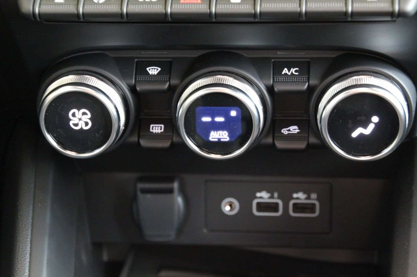 Fahrzeugbild eines Mitsubishi Colt