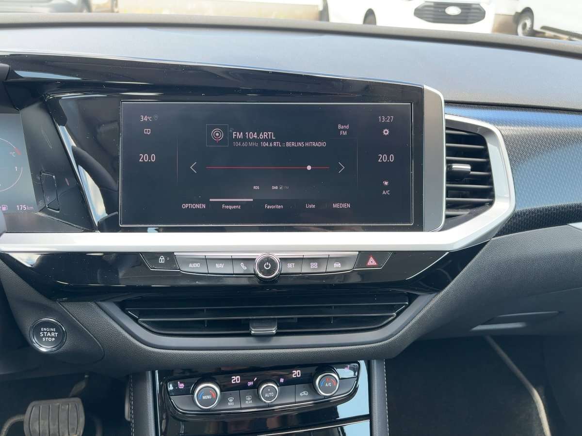 Fahrzeugbild eines Opel Grandland X