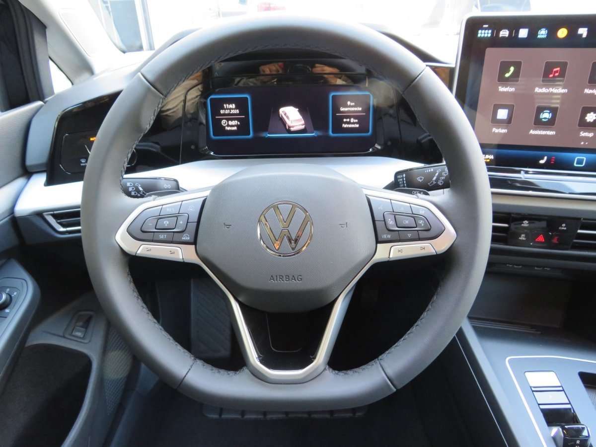 Fahrzeugbild eines Volkswagen Golf