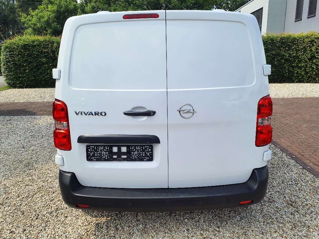 Fahrzeugbild eines Opel Vivaro