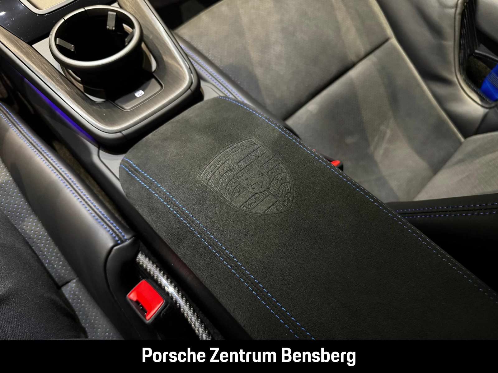 Fahrzeugbild eines Porsche 911