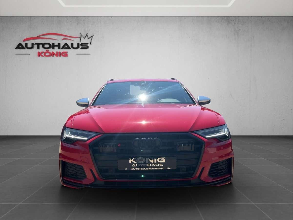 Fahrzeugbild eines Audi S6