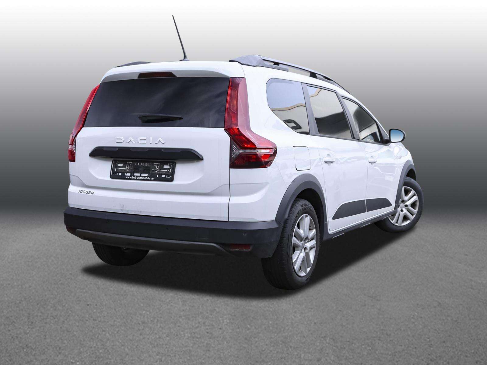 Fahrzeugbild eines Dacia Jogger