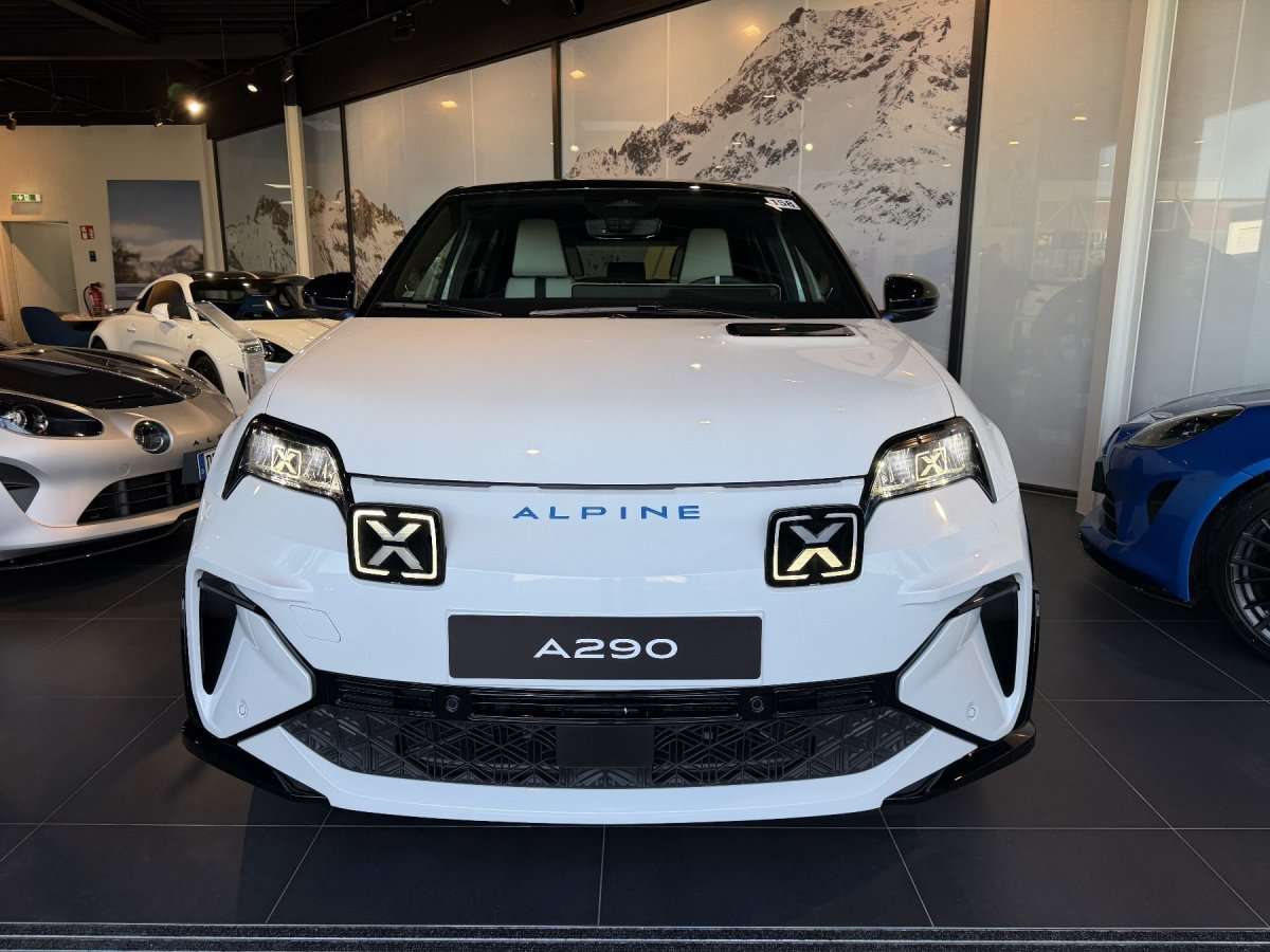 Fahrzeugbild eines Alpine A290