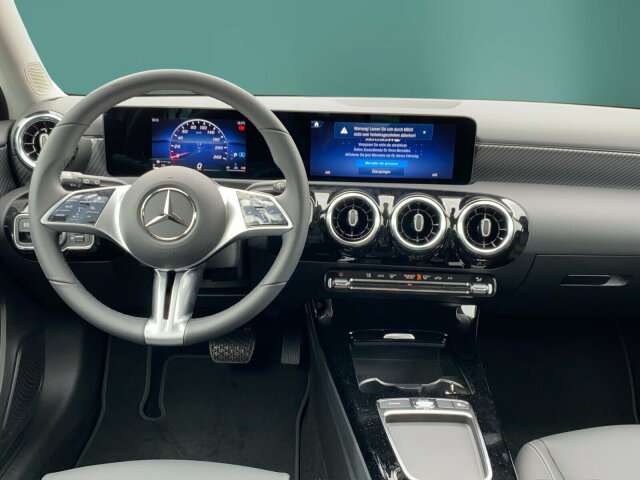 Fahrzeugbild eines Mercedes-Benz A-Klasse
