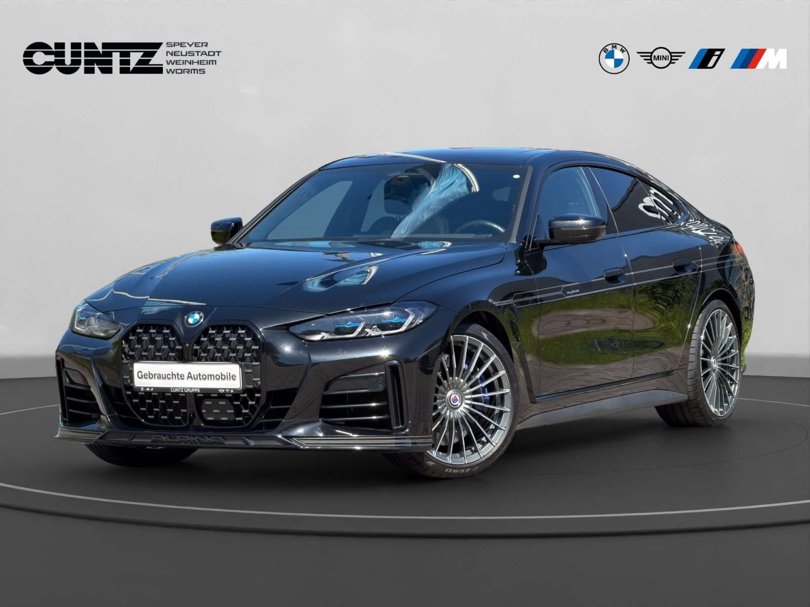 Fahrzeugbild eines Alpina B4