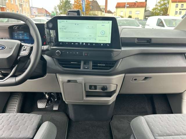 Fahrzeugbild eines Ford Transit Custom