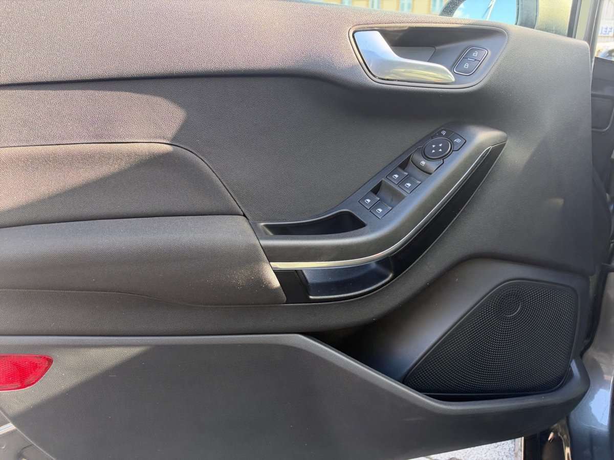 Fahrzeugbild eines Ford Fiesta