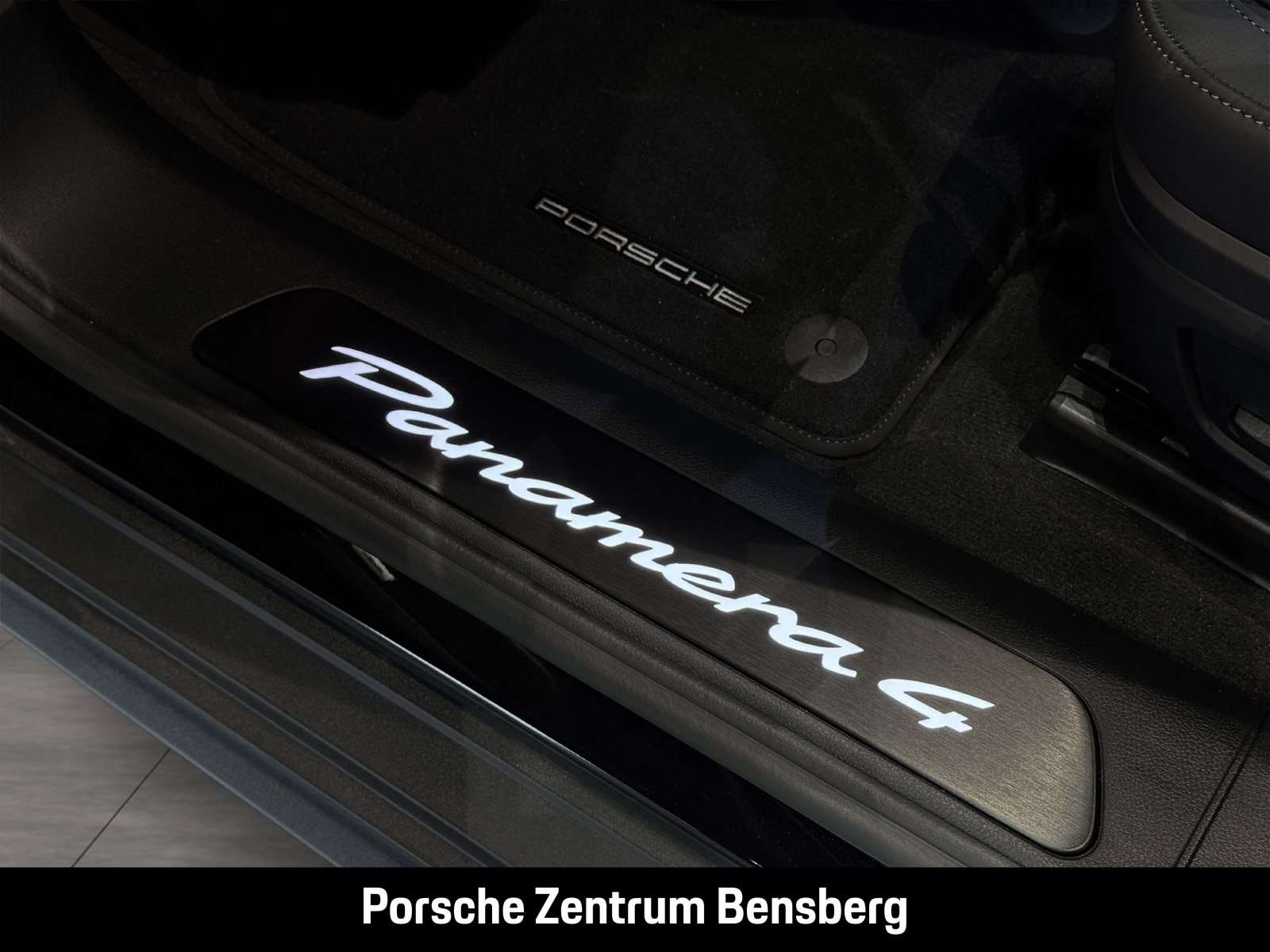 Fahrzeugbild eines Porsche Panamera