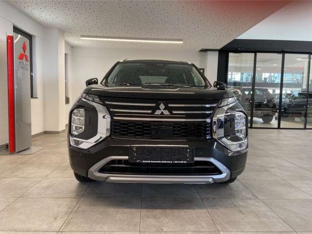 Fahrzeugbild eines Mitsubishi Outlander