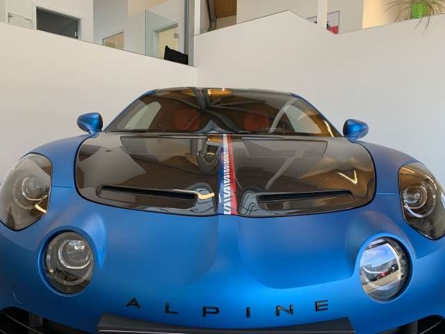 Fahrzeugbild eines Alpine A110
