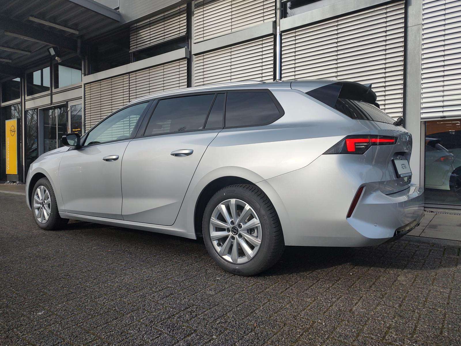 Fahrzeugbild eines Opel Astra