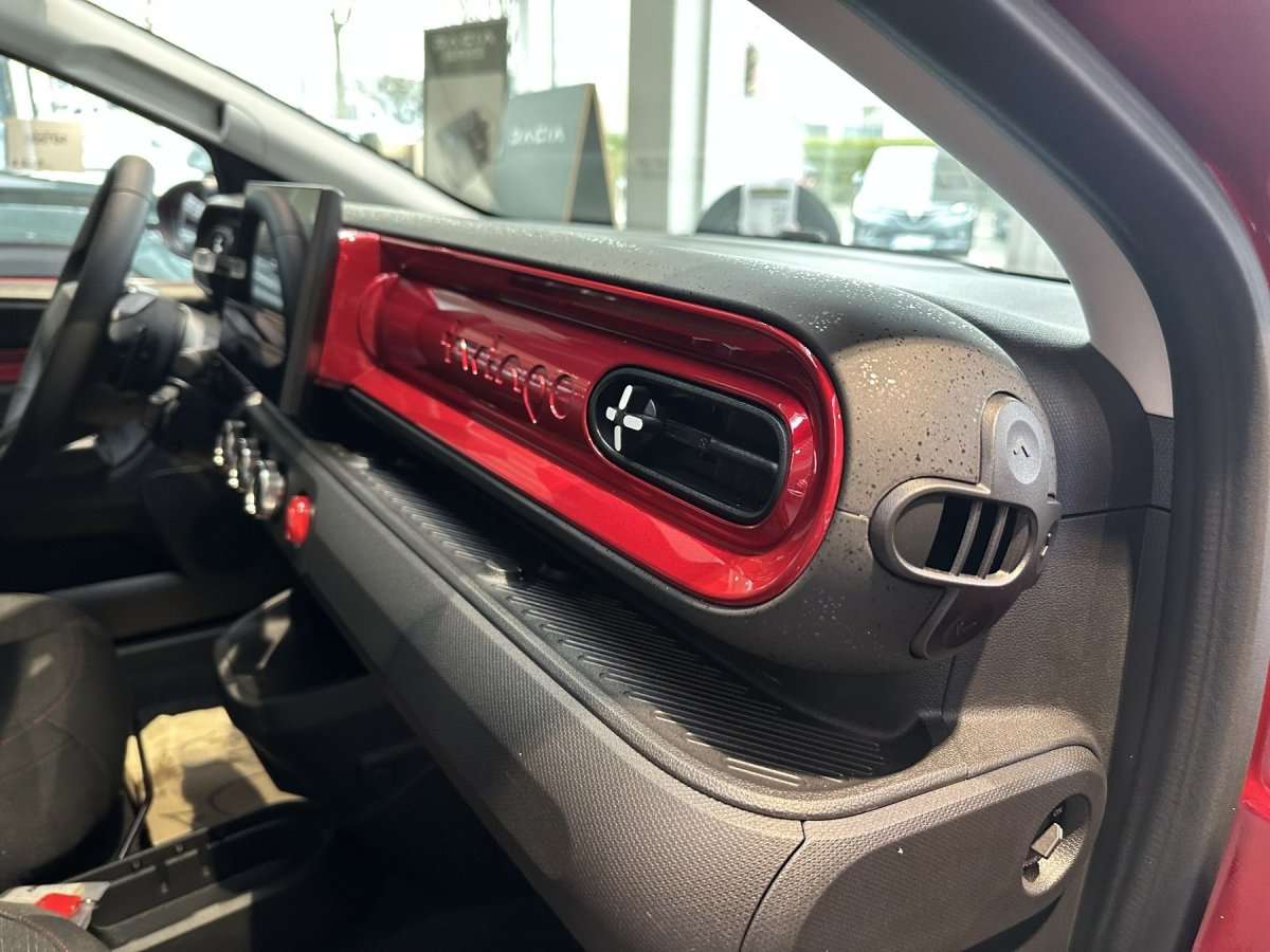 Fahrzeugbild eines Renault Twingo