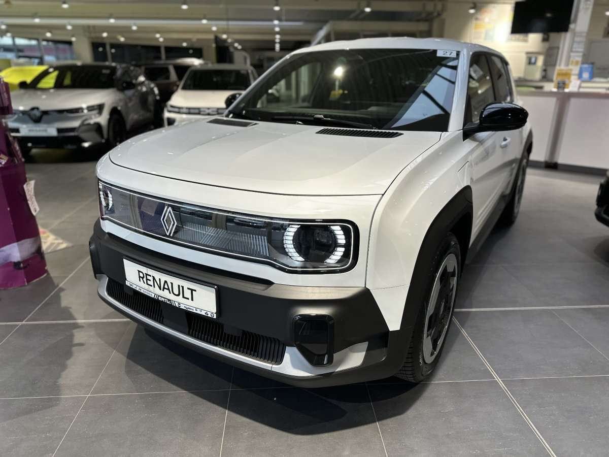 Fahrzeugbild eines Renault 4 E-TECH