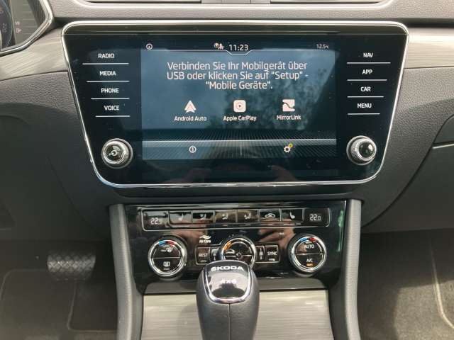 Fahrzeugbild eines Skoda Superb