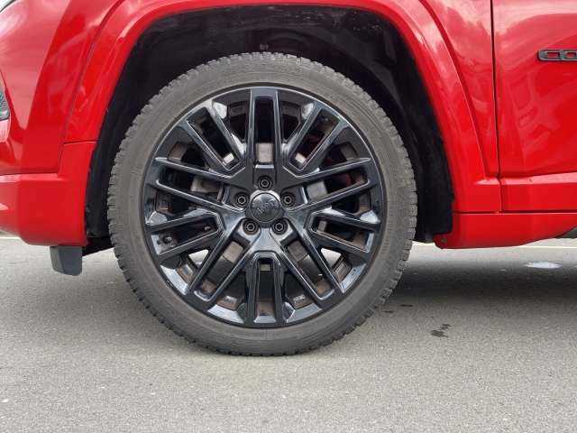 Fahrzeugbild eines Jeep Compass