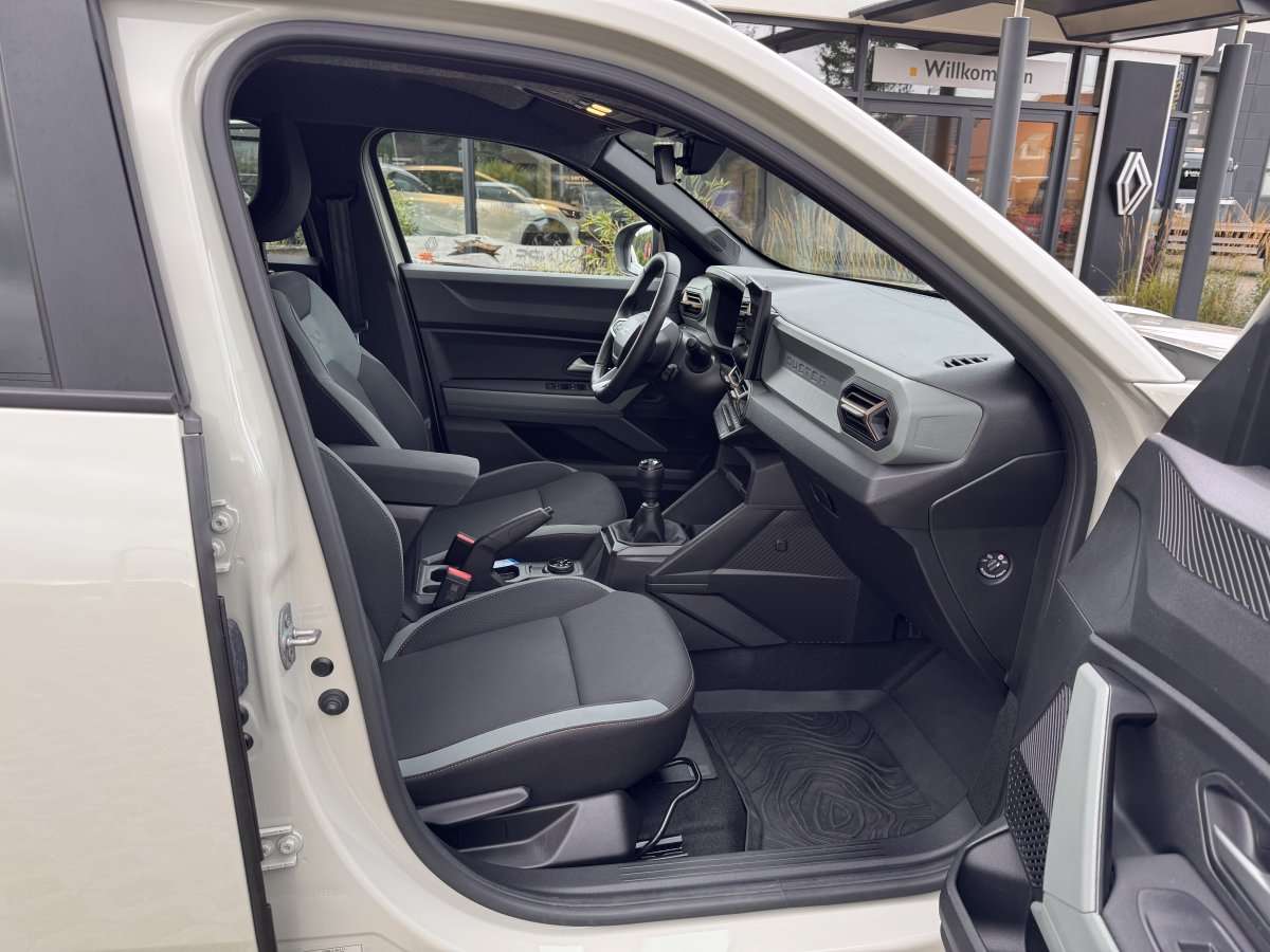 Fahrzeugbild eines Dacia Duster