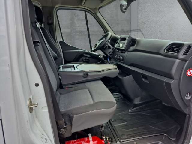 Fahrzeugbild eines Renault Master