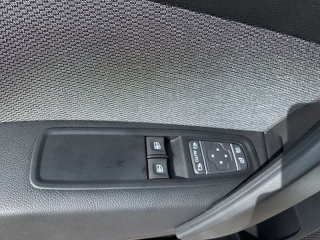 Fahrzeugbild eines Renault Kangoo E-TECH