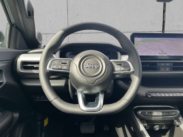 Fahrzeugbild eines Jeep Avenger