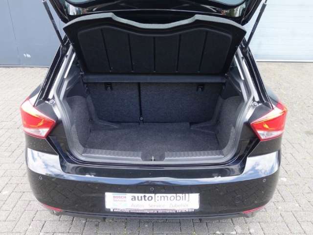 Fahrzeugbild eines SEAT Ibiza