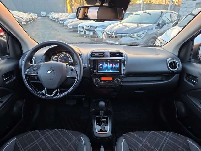 Fahrzeugbild eines Mitsubishi Space Star