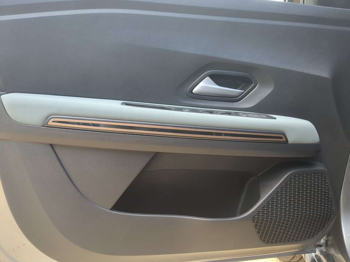 Fahrzeugbild eines Dacia Sandero
