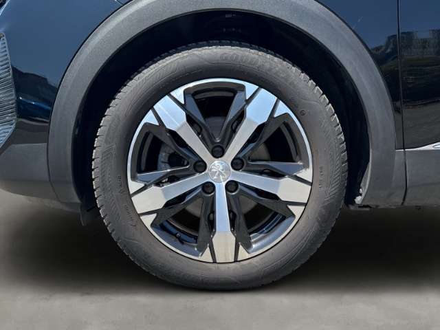 Fahrzeugbild eines Peugeot 3008
