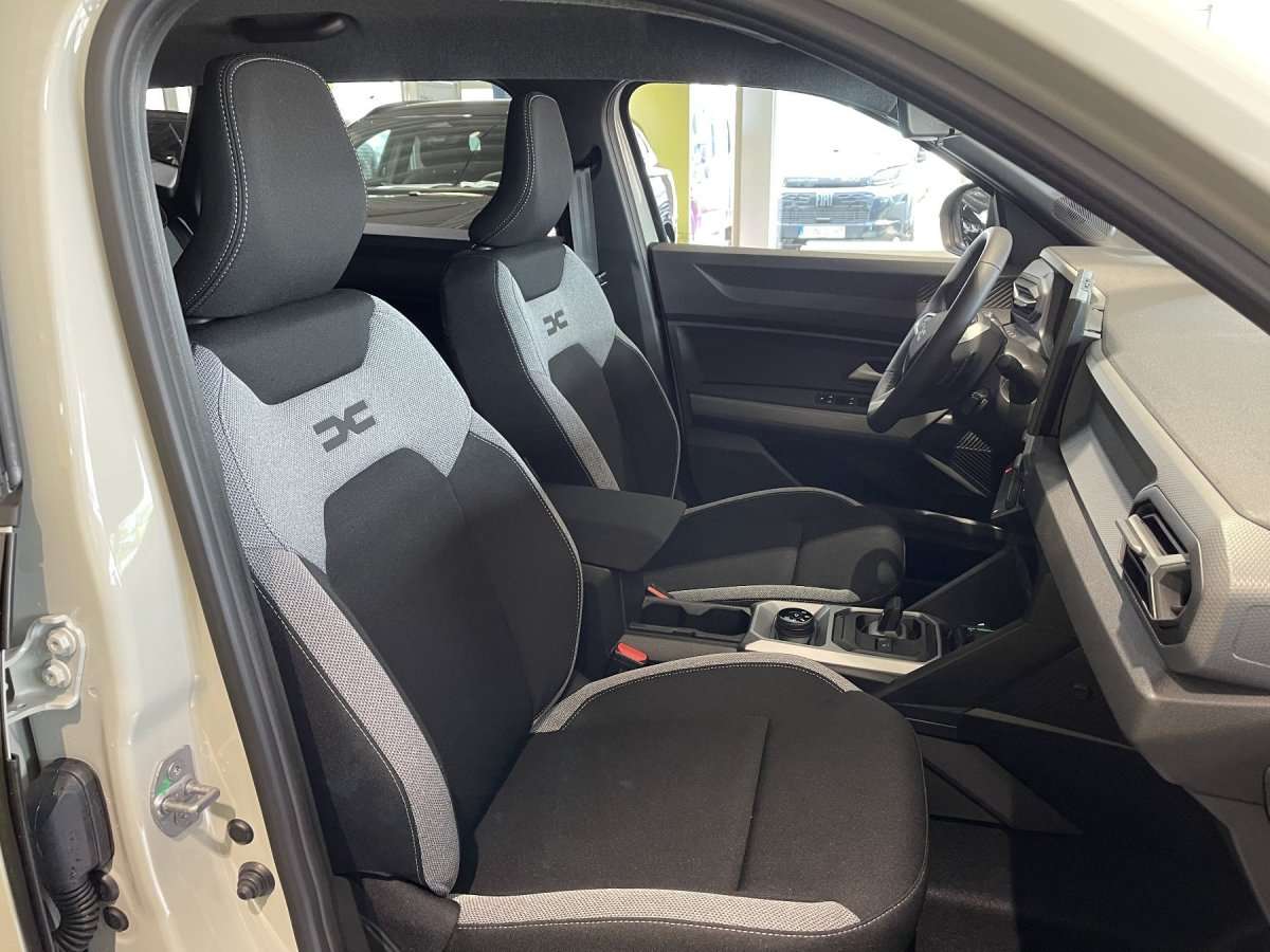 Fahrzeugbild eines Dacia Duster