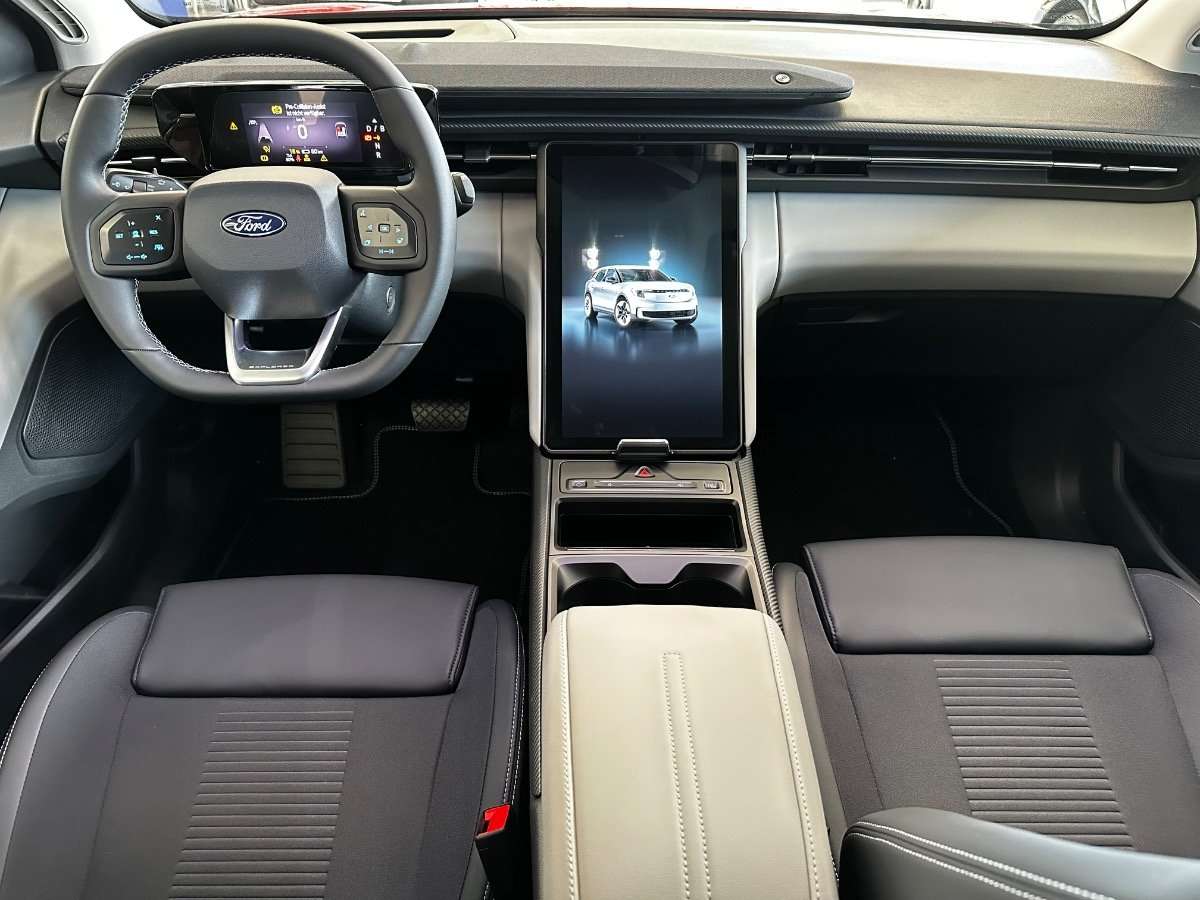 Fahrzeugbild eines Ford Explorer