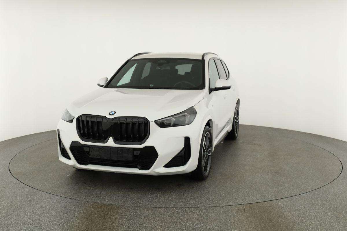Fahrzeugbild eines BMW X1