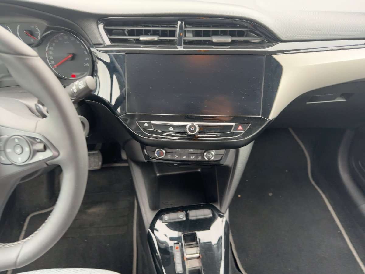 Fahrzeugbild eines Opel Corsa