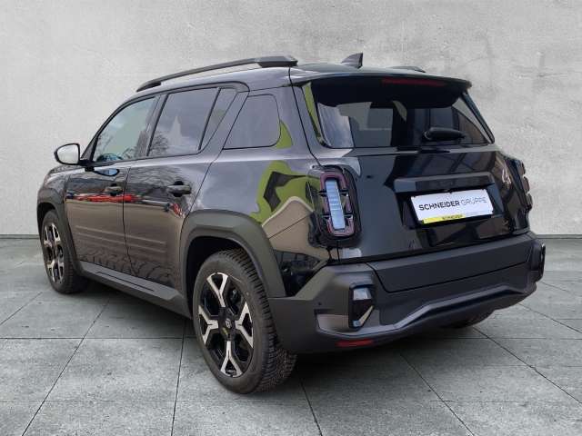 Fahrzeugbild eines Renault 4 E-TECH