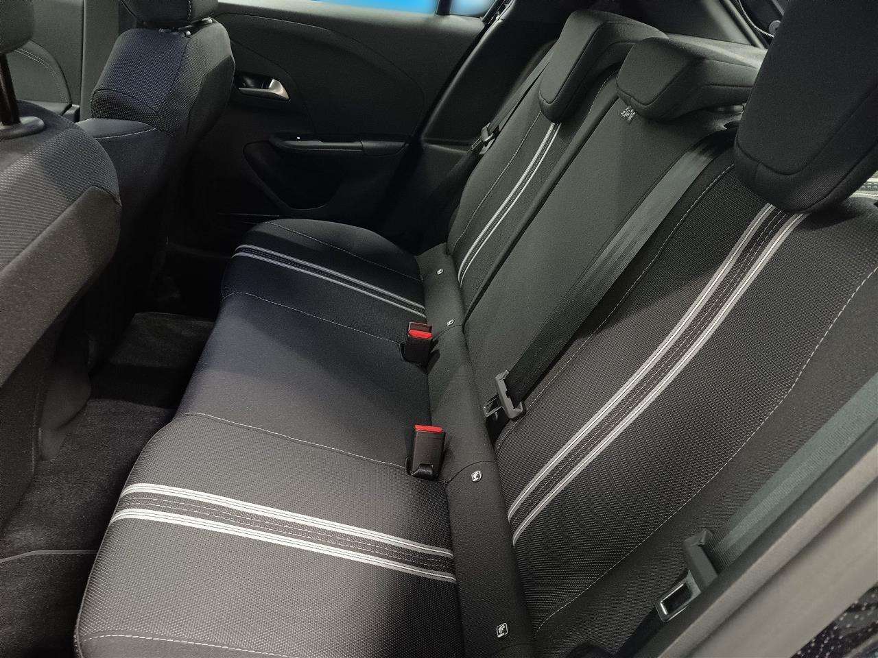 Fahrzeugbild eines Opel Corsa