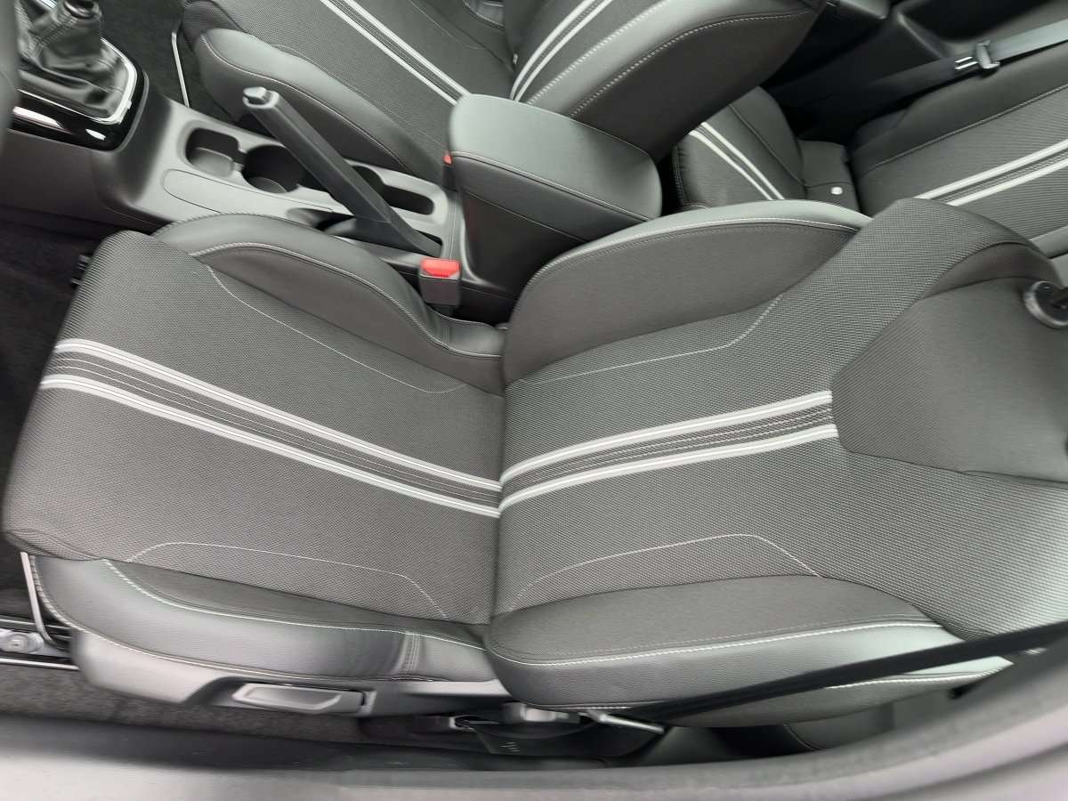 Fahrzeugbild eines Opel Corsa