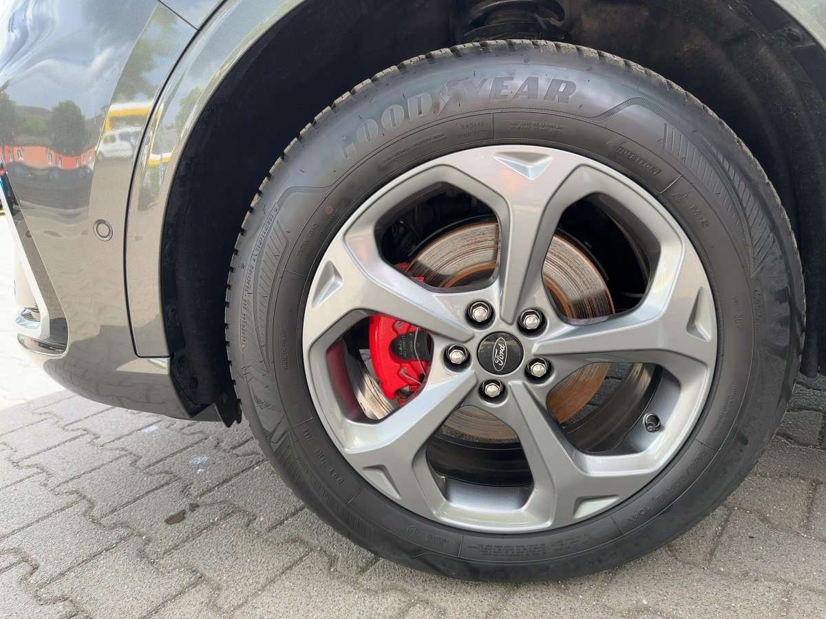 Fahrzeugbild eines Ford Kuga