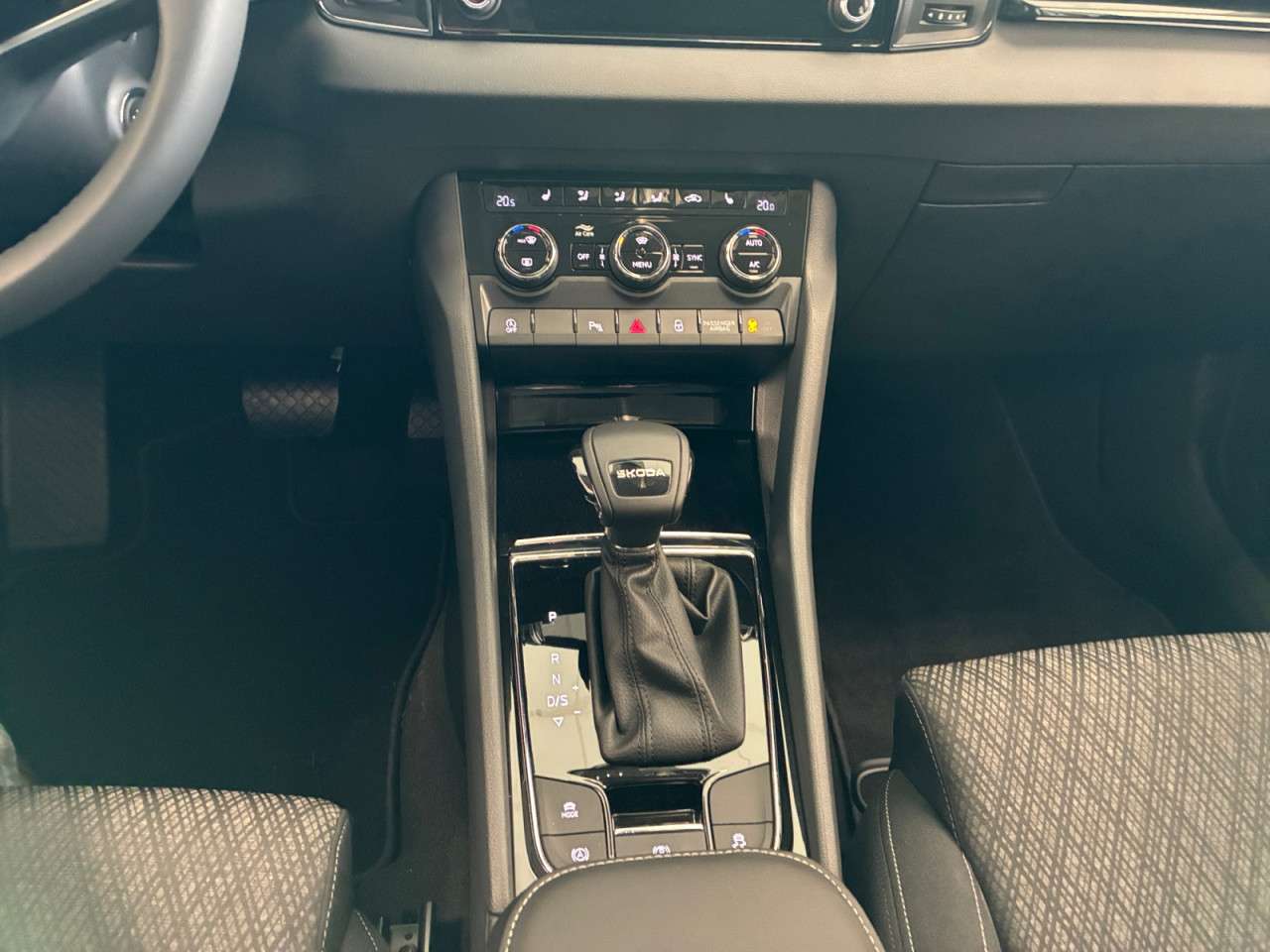 Fahrzeugbild eines Skoda Karoq