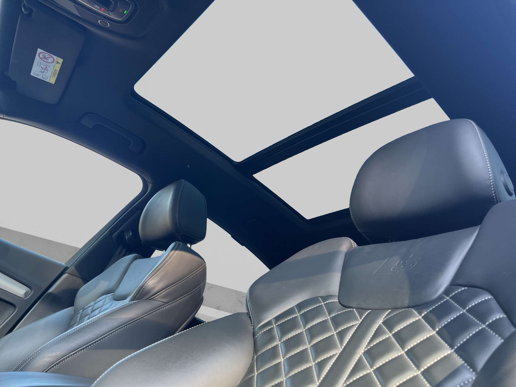 Fahrzeugbild eines Audi SQ5