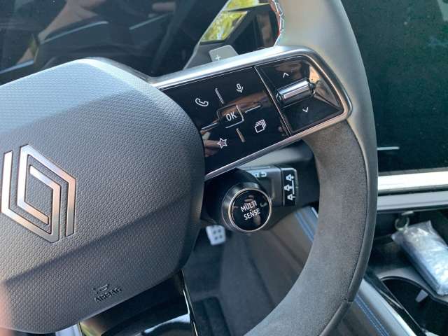 Fahrzeugbild eines Renault Austral