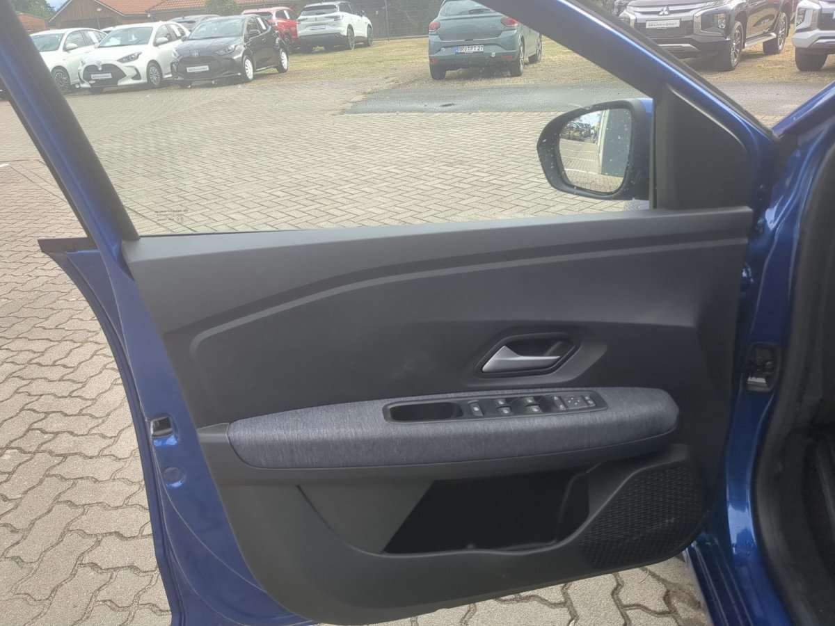 Fahrzeugbild eines Dacia Sandero