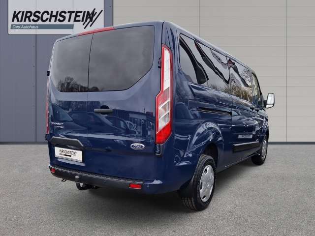 Fahrzeugbild eines Ford Transit Custom