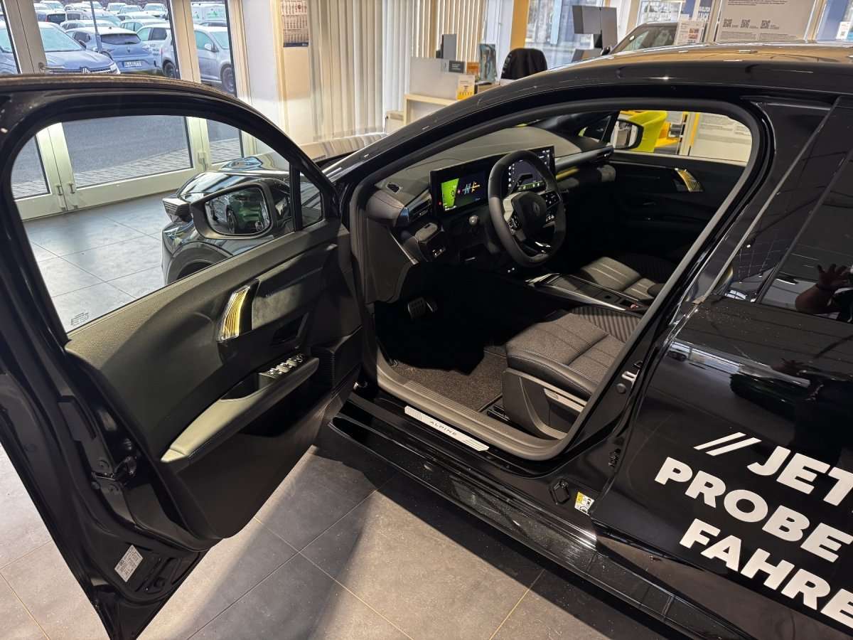 Fahrzeugbild eines Renault Clio