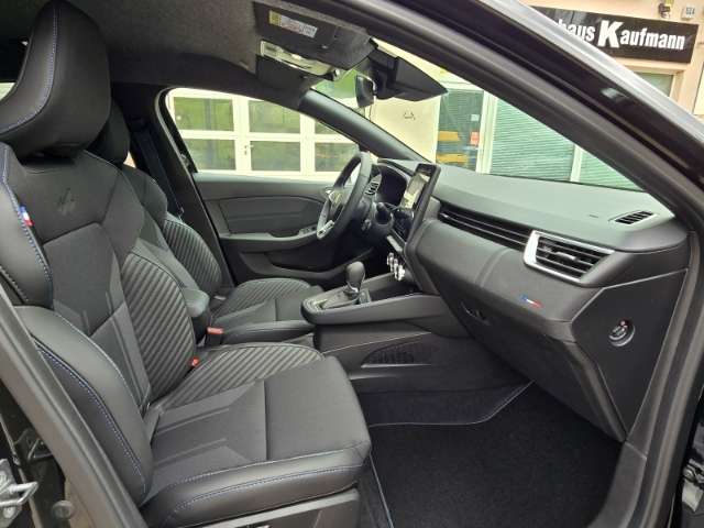 Fahrzeugbild eines Renault Clio