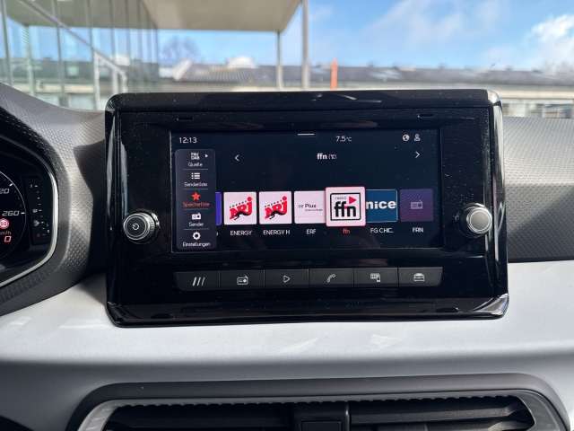 Fahrzeugbild eines SEAT Ibiza