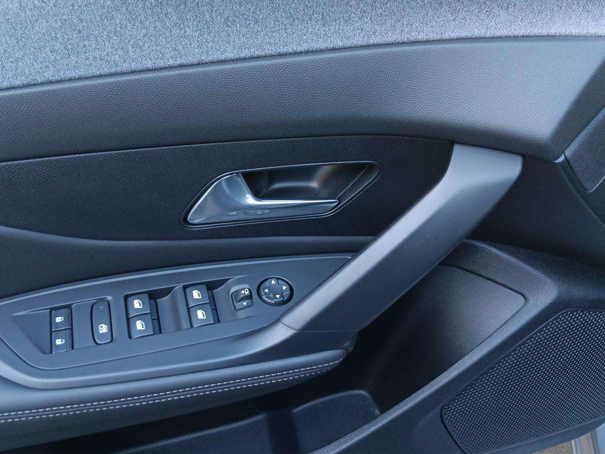 Fahrzeugbild eines Peugeot 308