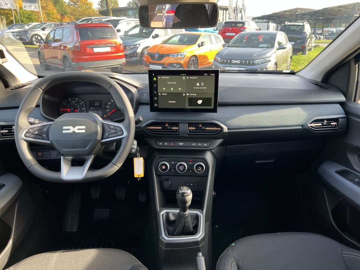 Fahrzeugbild eines Dacia Sandero